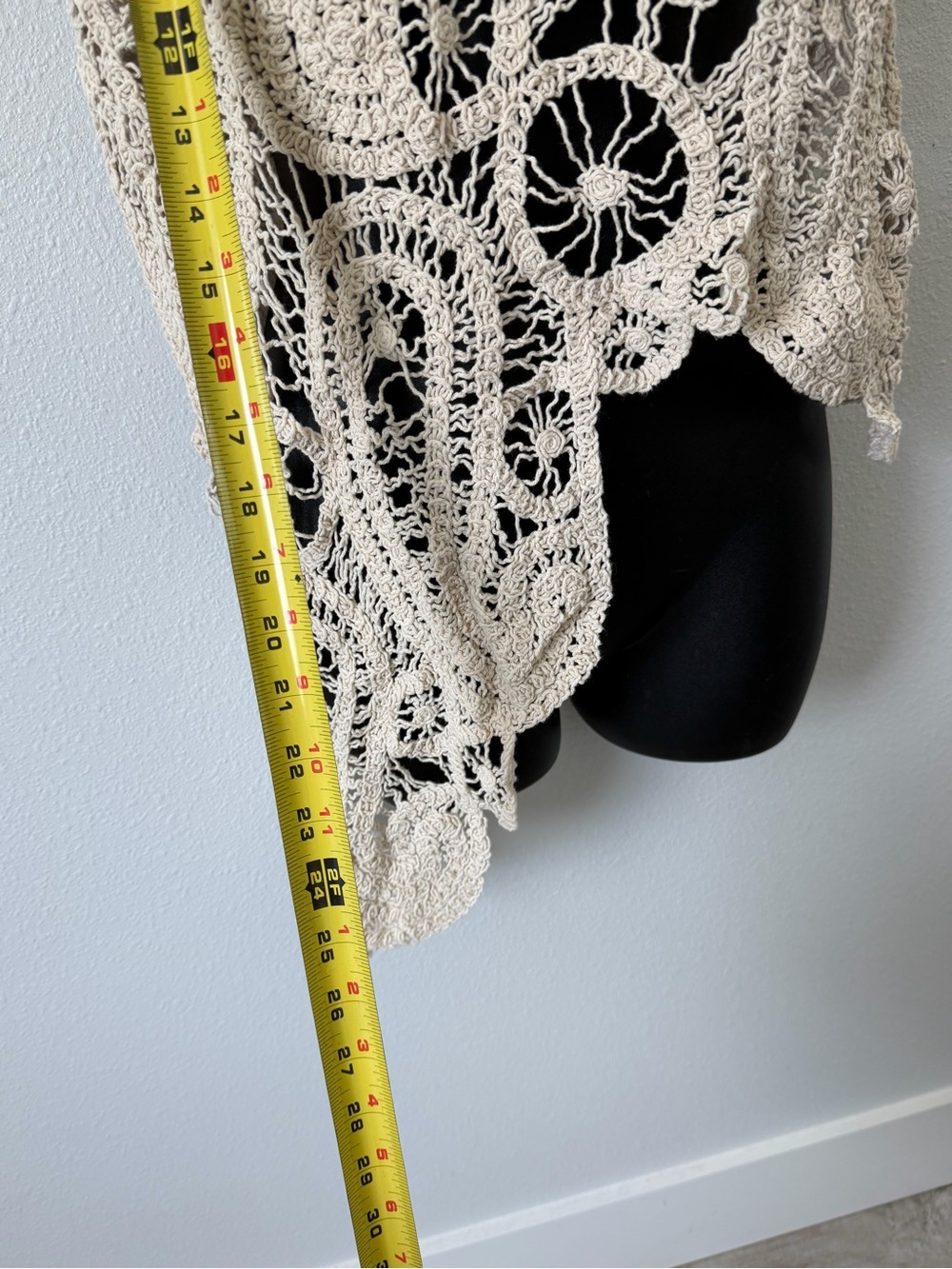 Crochet Sleeveless Top Setin Cream - Picture 4 of 8
